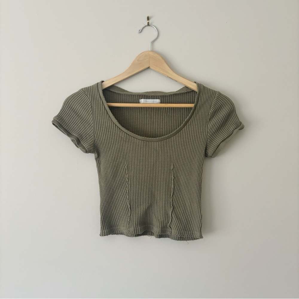 Urban Outfitters Crop Knit Short Sleeve Top